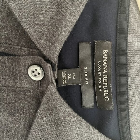 Banana Republic cotton polo:  warm charcoal gray, barely worn and in great shape - Picture 3 of 4